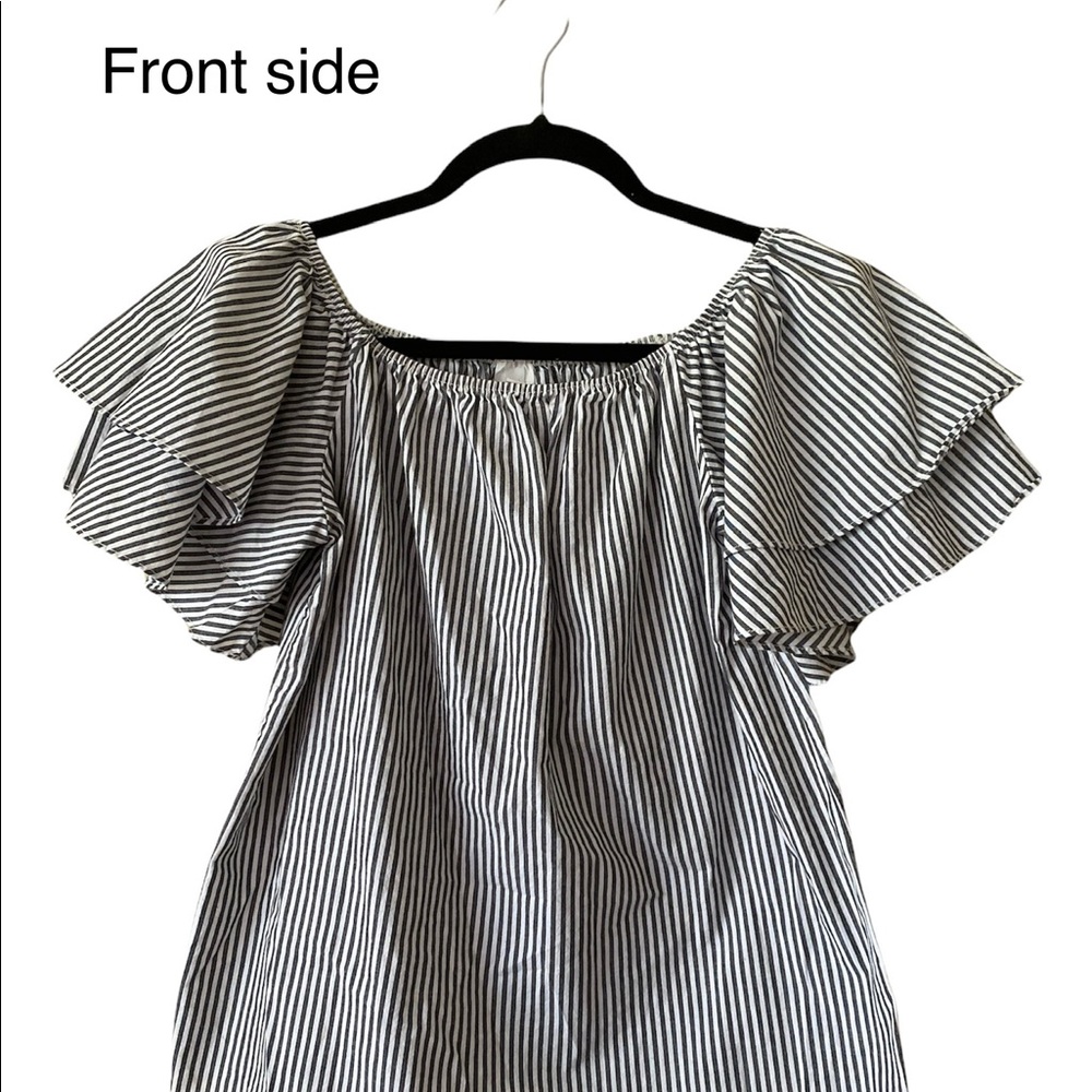 Women's striped top_Size Medium_Layered sleeves